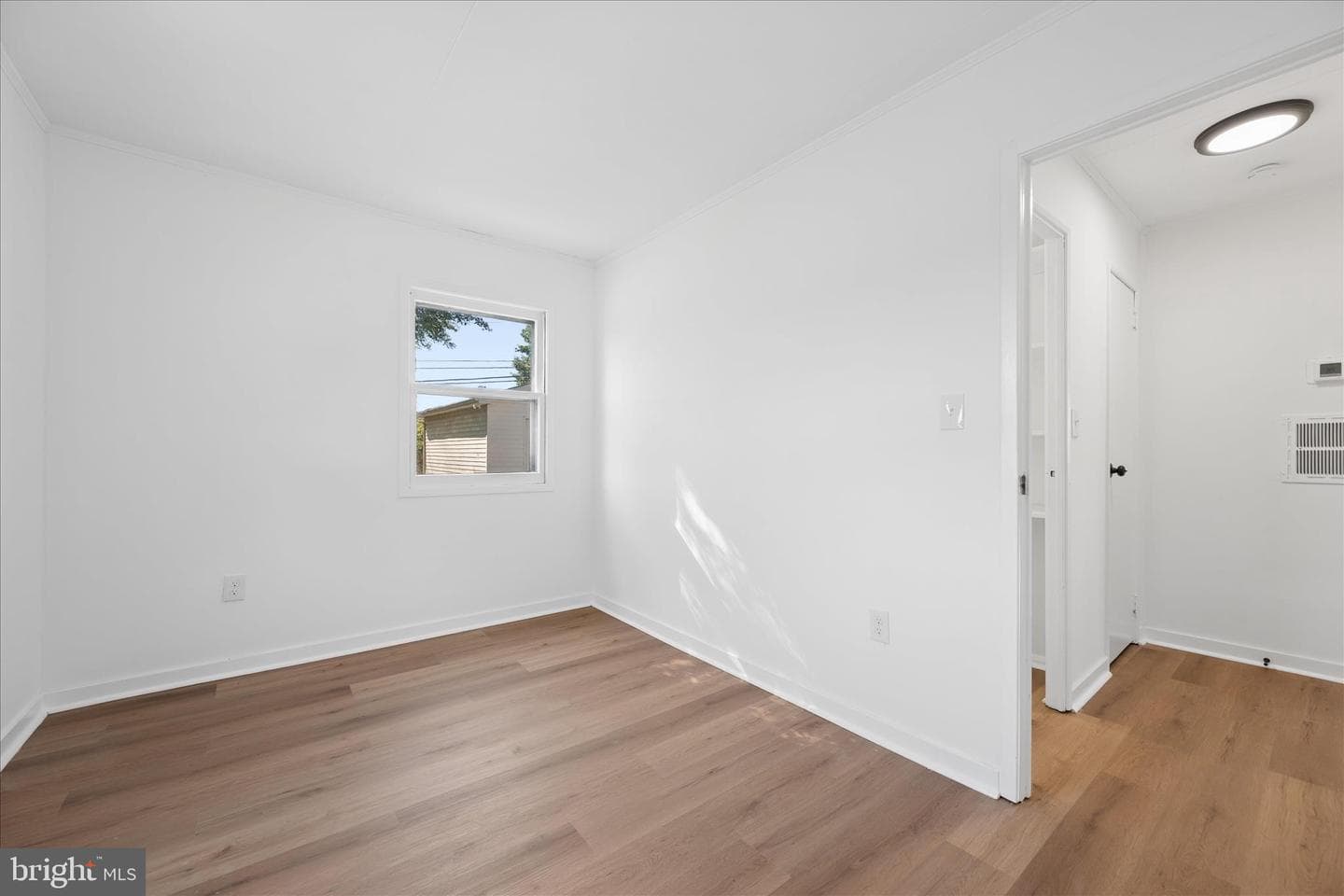 611 State Circle photo 26