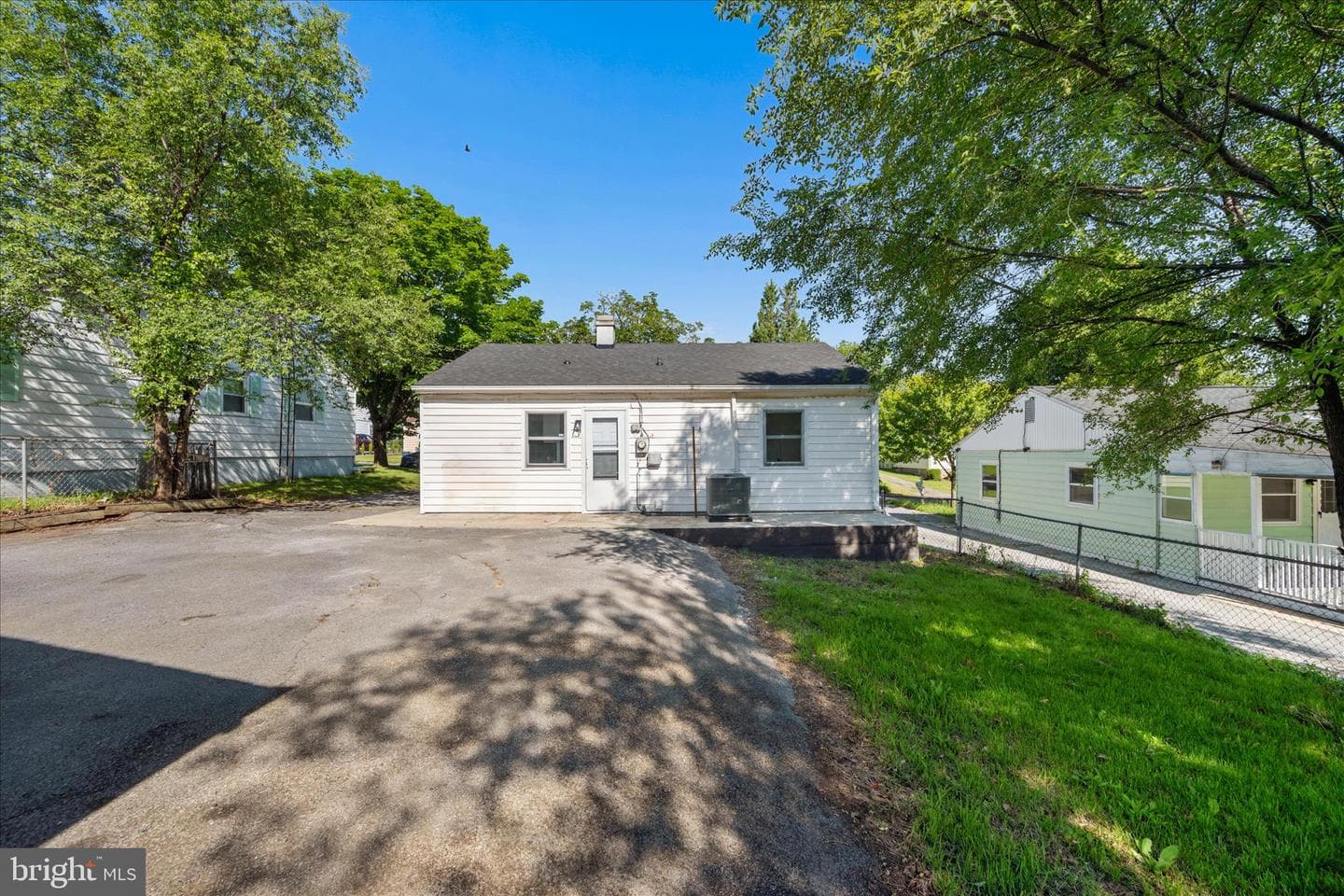 611 State Circle photo 35