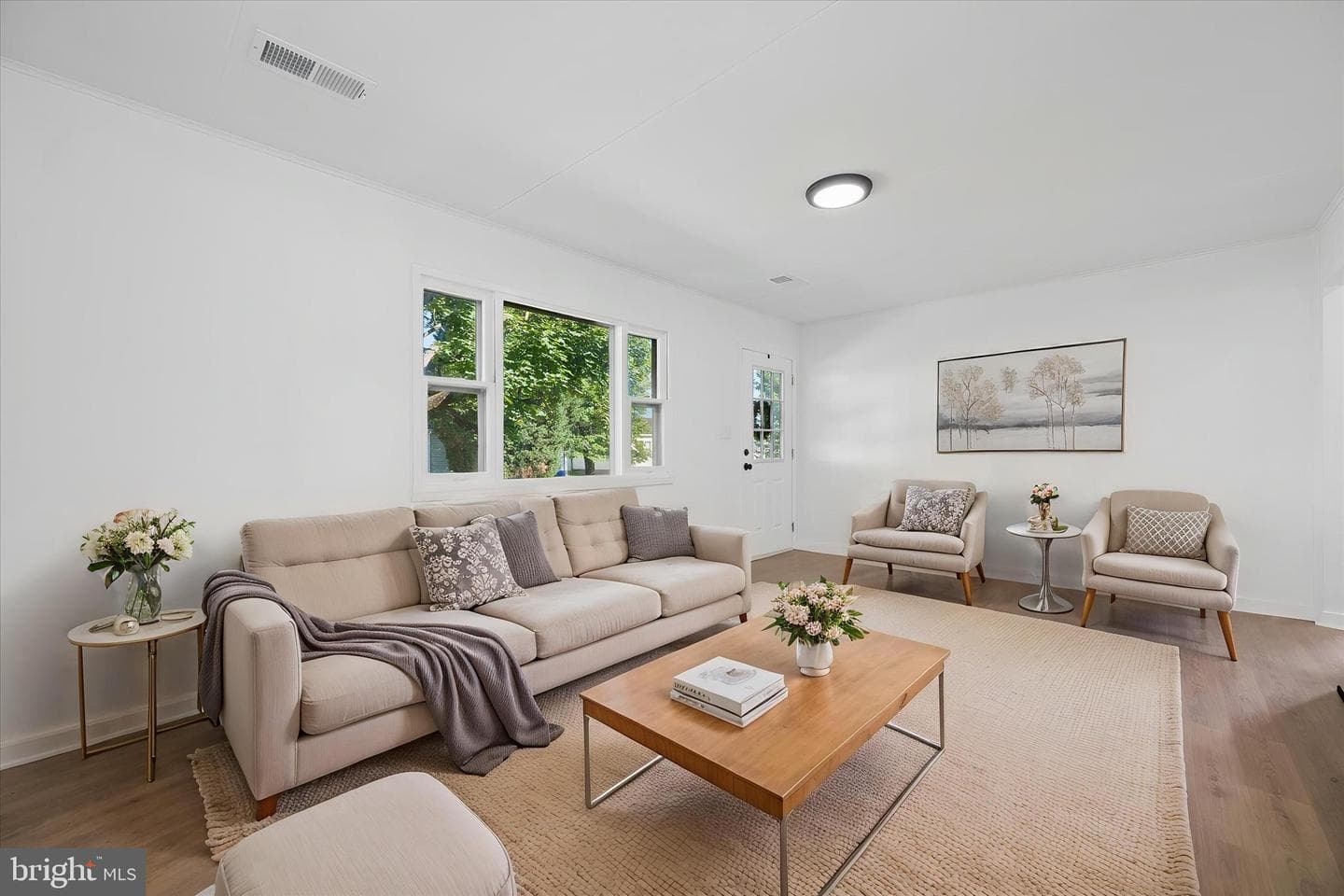 611 State Circle photo 4