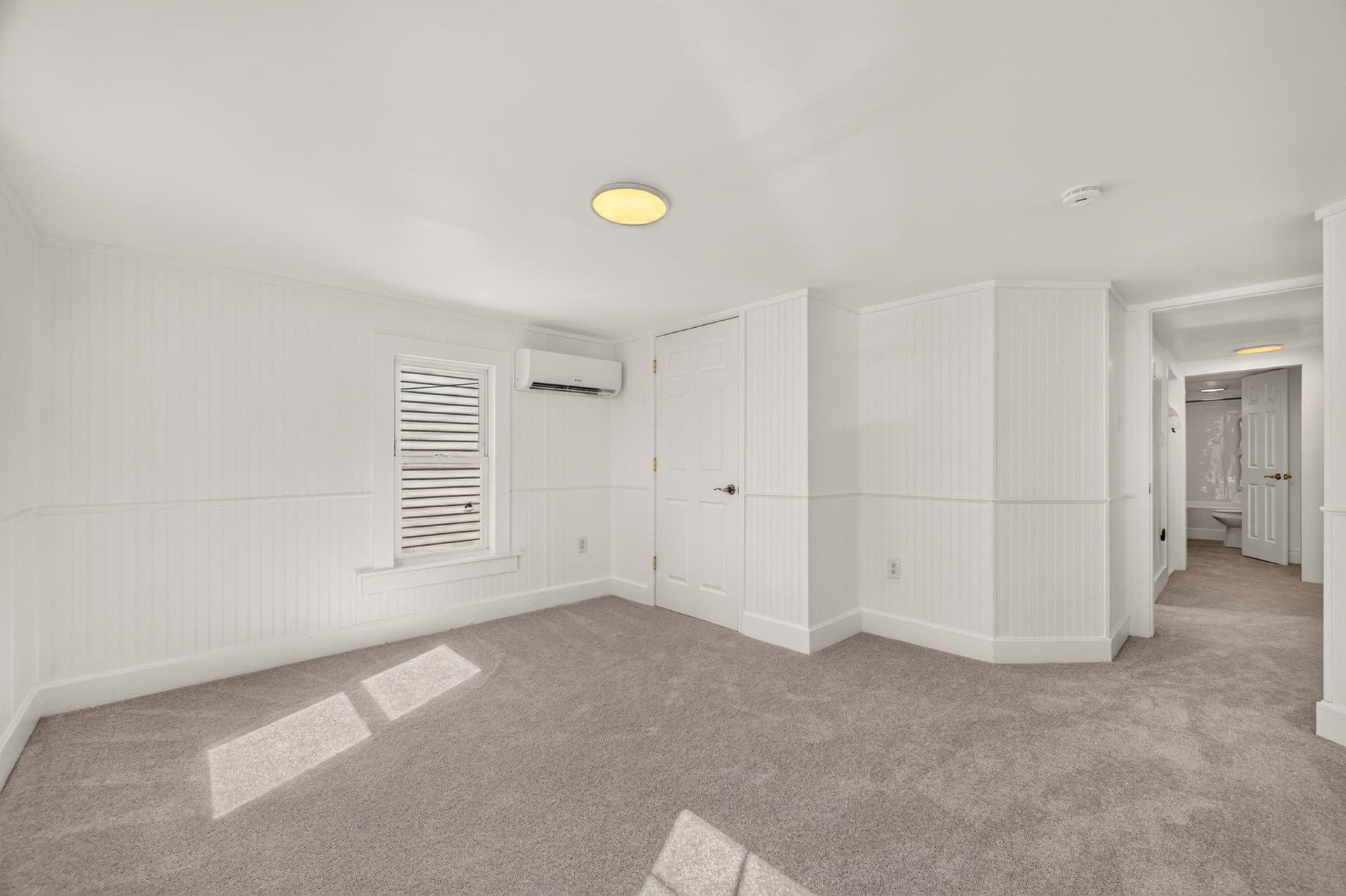 314 Randolph Street photo 16