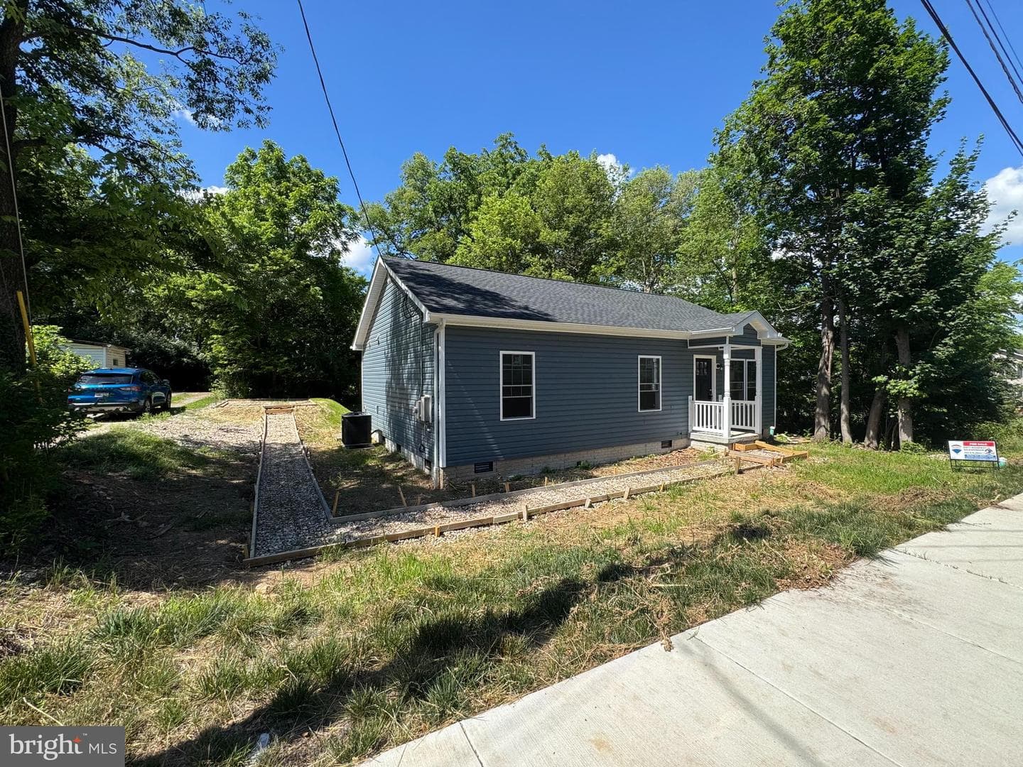 701 Boston Street photo 3