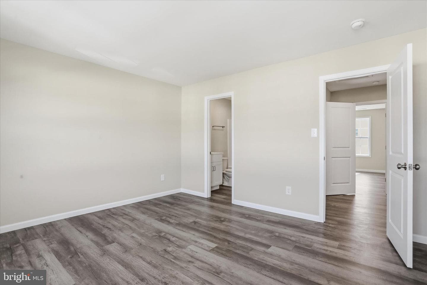 208 White Violet Way photo 17