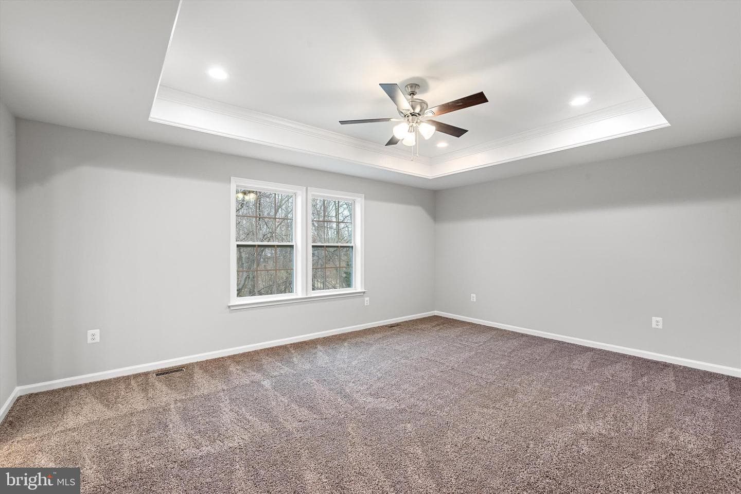 27 Powell Lane photo 13