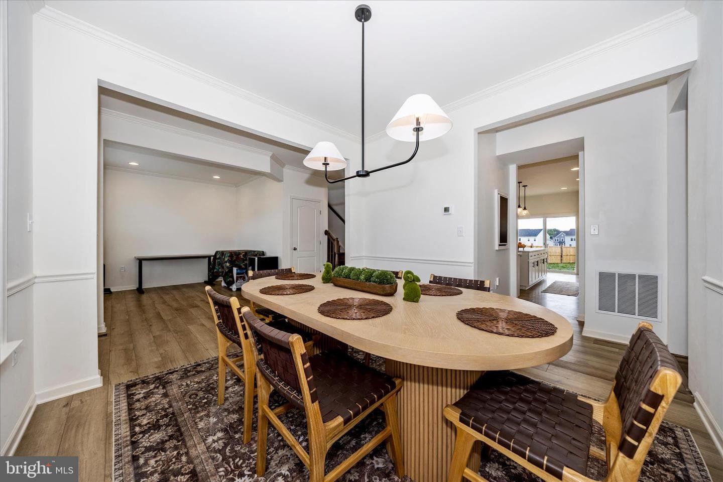 231 Pindar photo 12