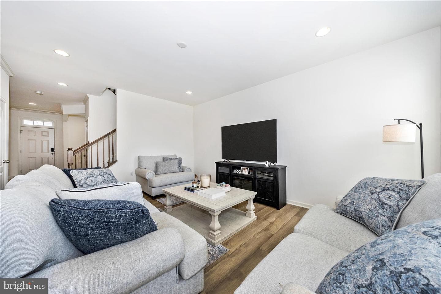 231 Pindar photo 14