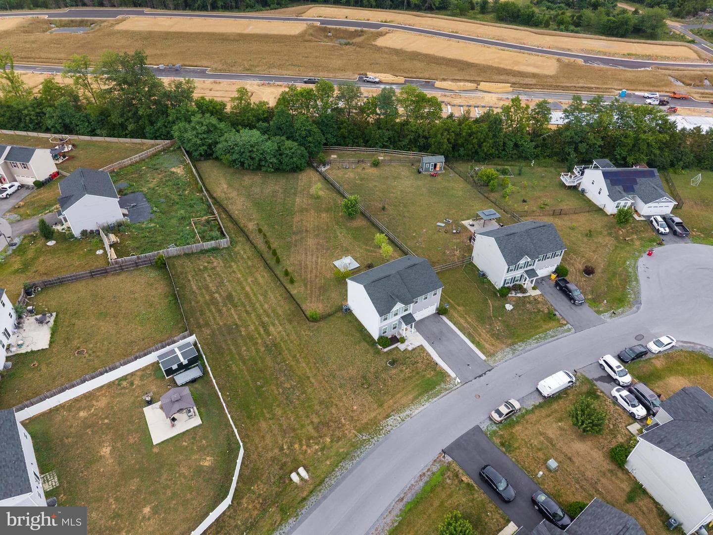 321 Tickseed Court photo 4