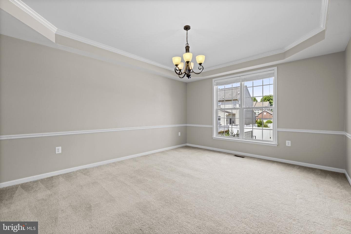 73 Thorton Hall Road photo 36