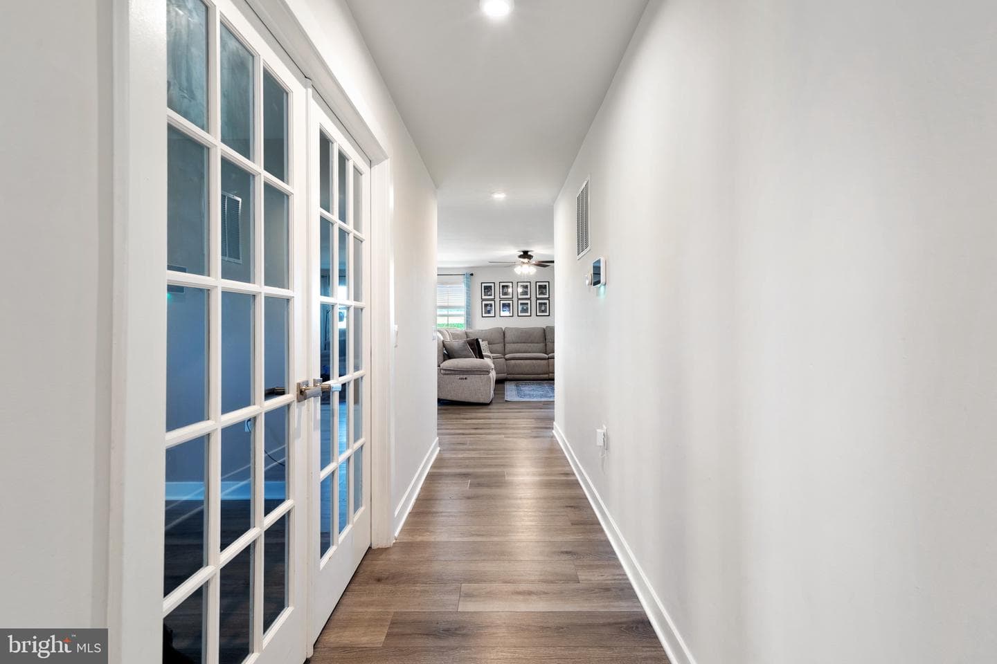 499 Perspective Place photo 15