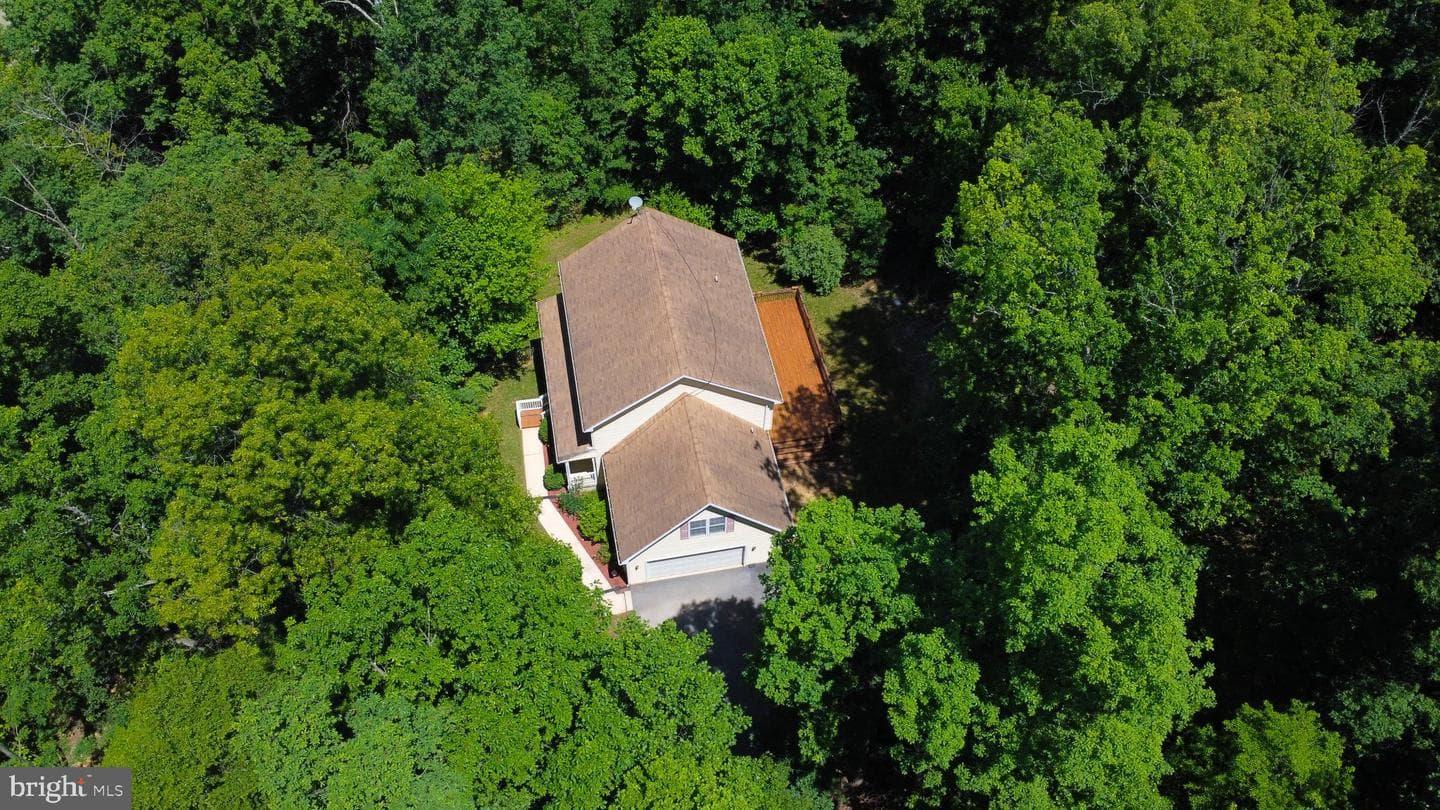 228 Warner Lane photo 51