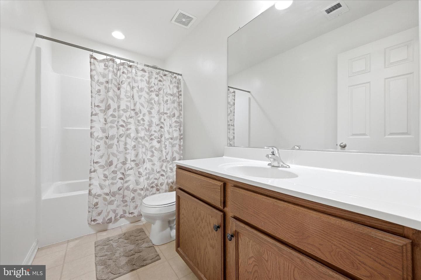116 Celadon Court photo 34