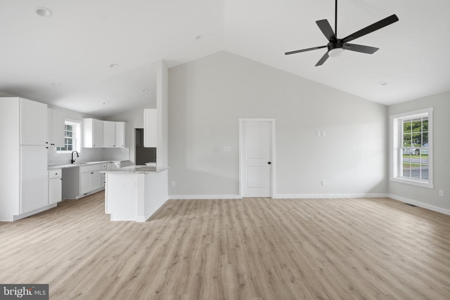 344 Friendship Drive photo 11