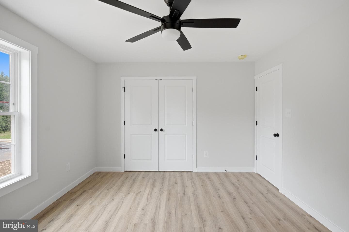 344 Friendship Drive photo 20