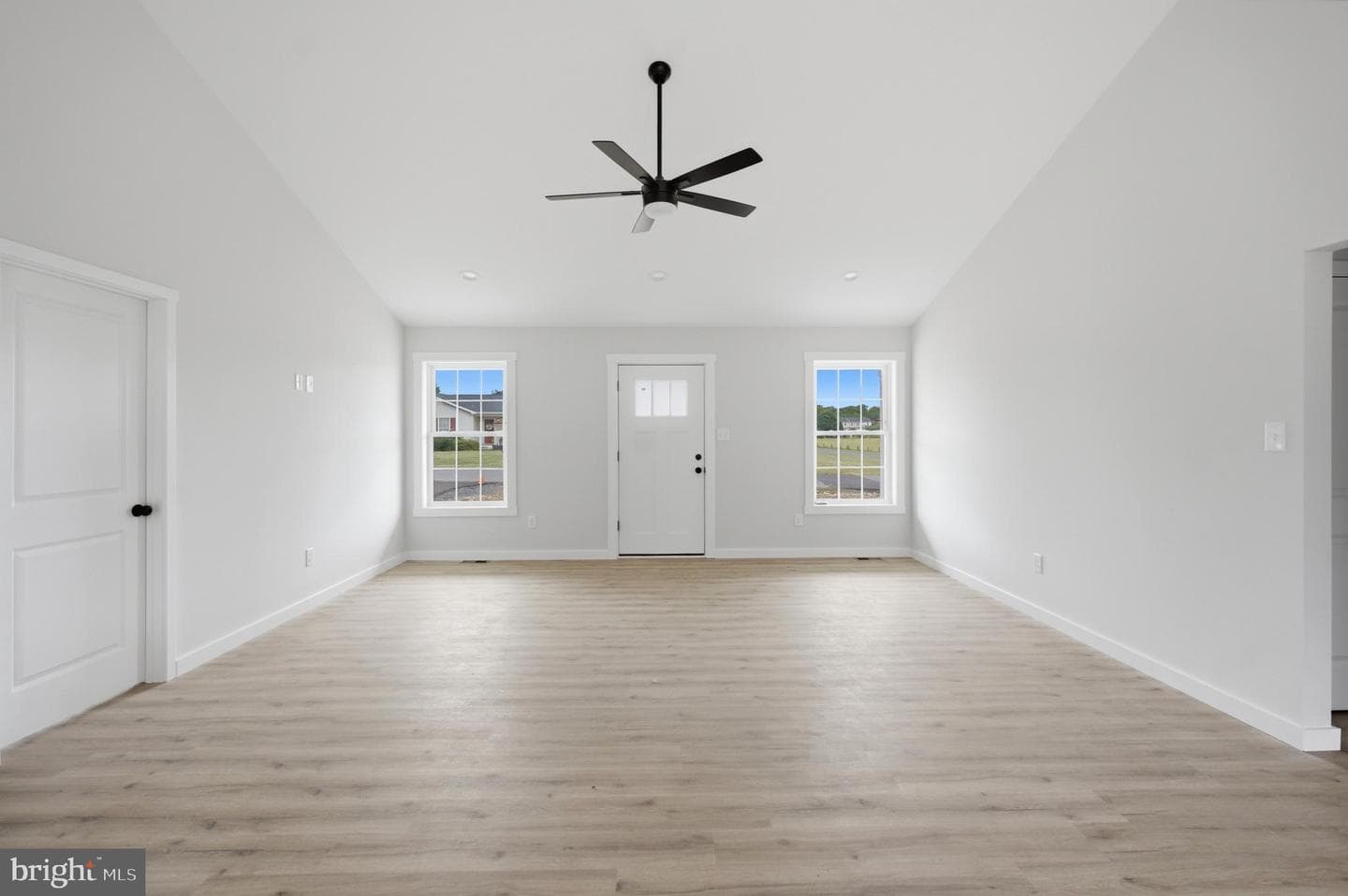 344 Friendship Drive photo 4