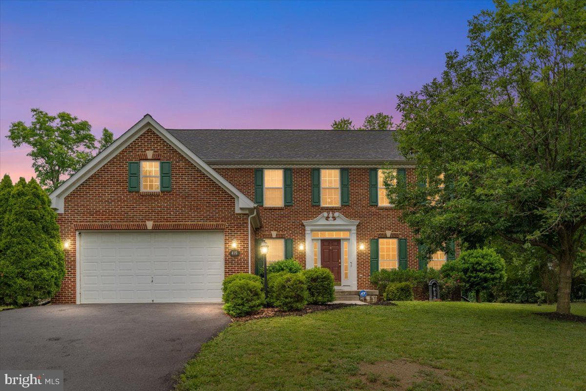 415 Richwood Hall Road, Kearneysville
