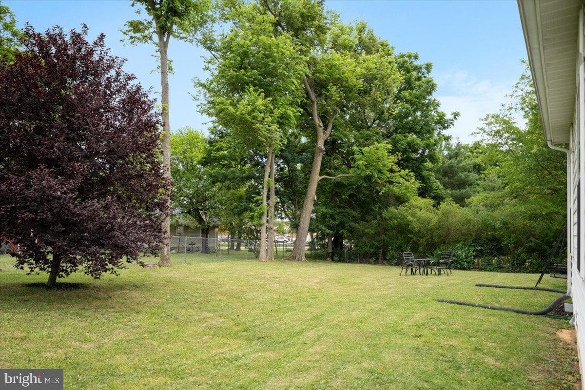 415 Richwood Hall Road photo 26