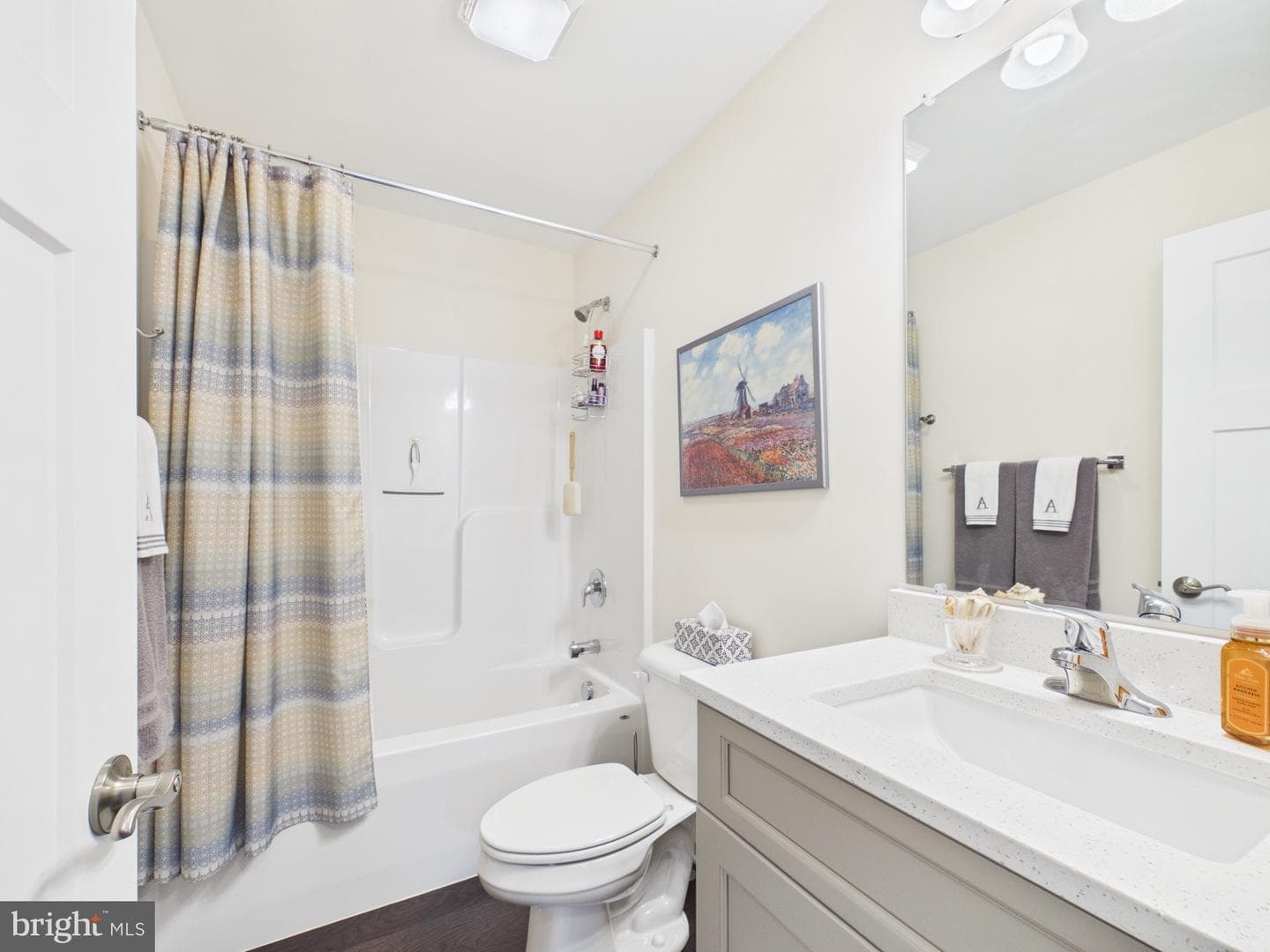 185 Twickenham Drive photo 20