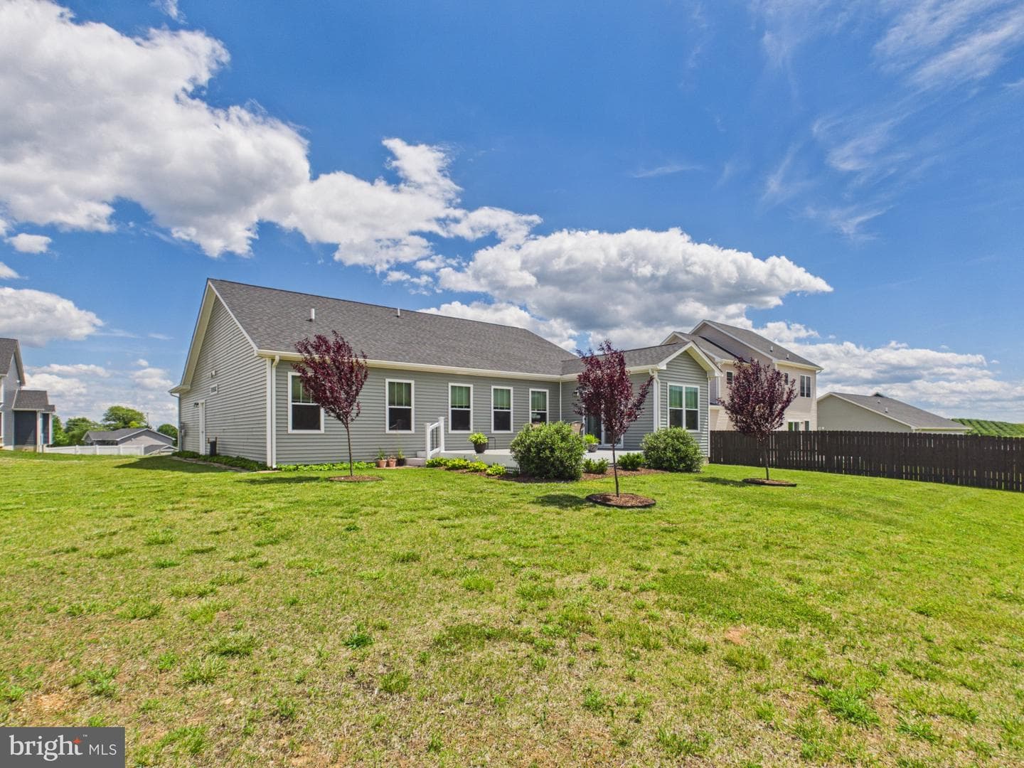 185 Twickenham Drive photo 5