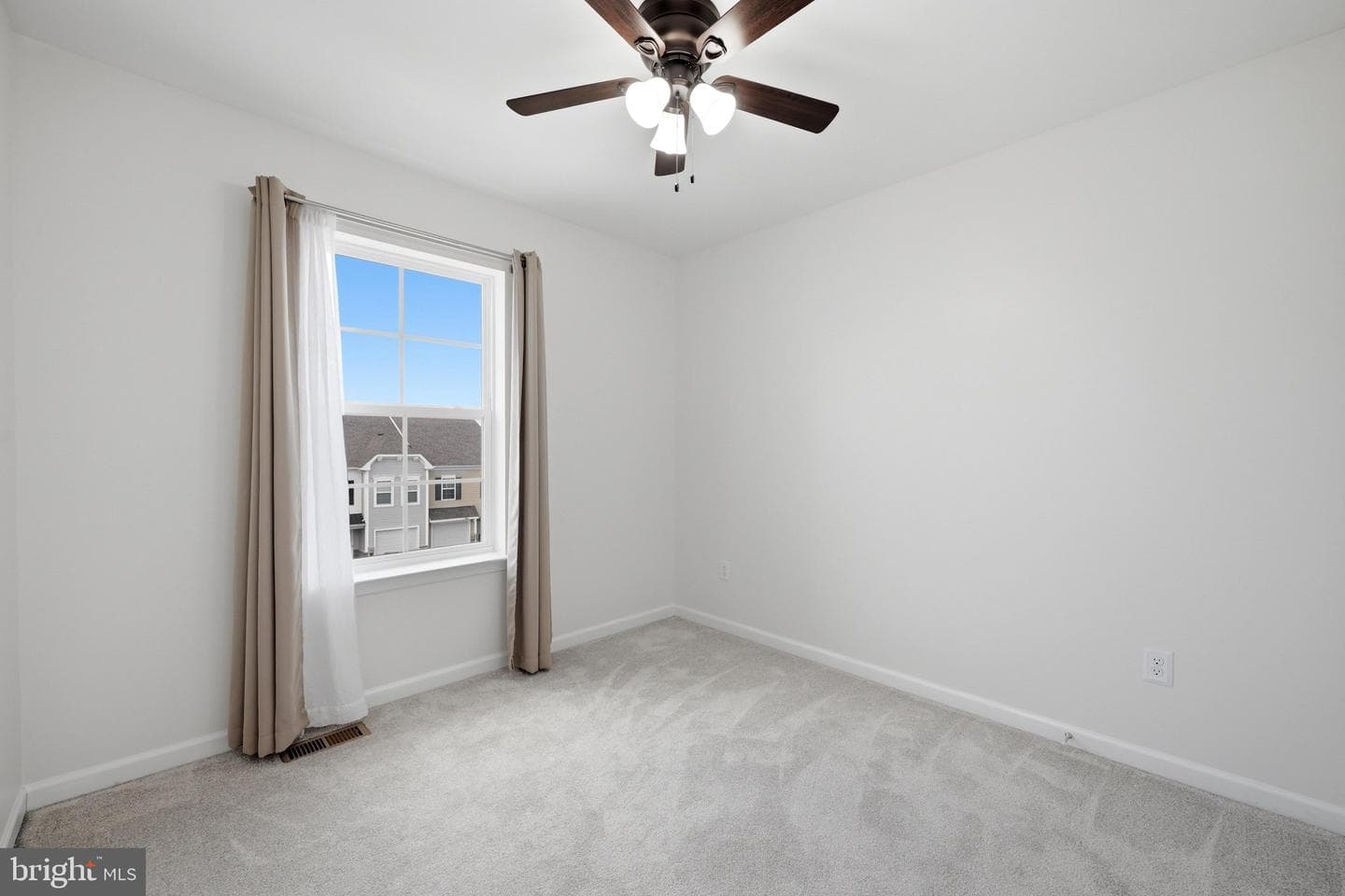 22 Kirby Court photo 27