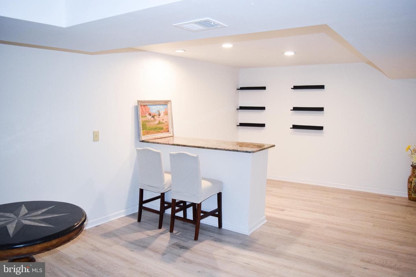 205 Voltaire Street photo 38