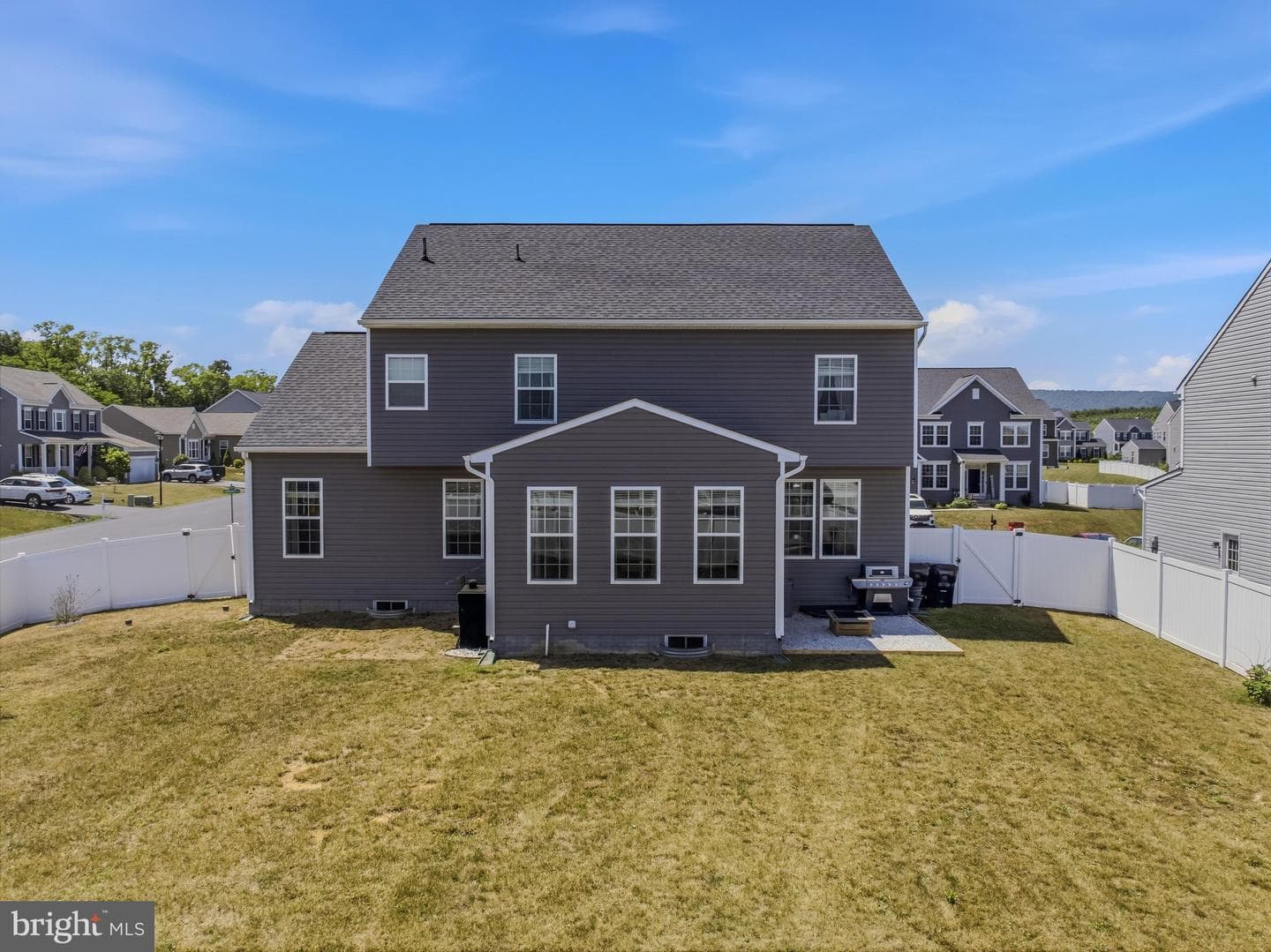 425 Lawrence Road photo 38