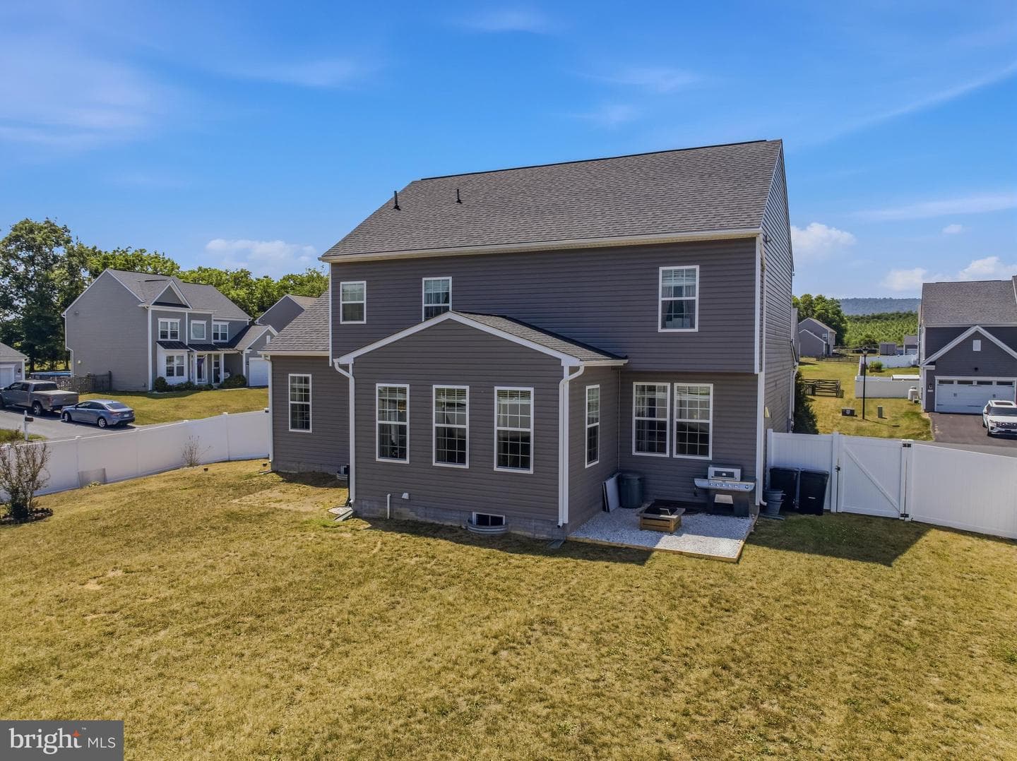 425 Lawrence Road photo 39