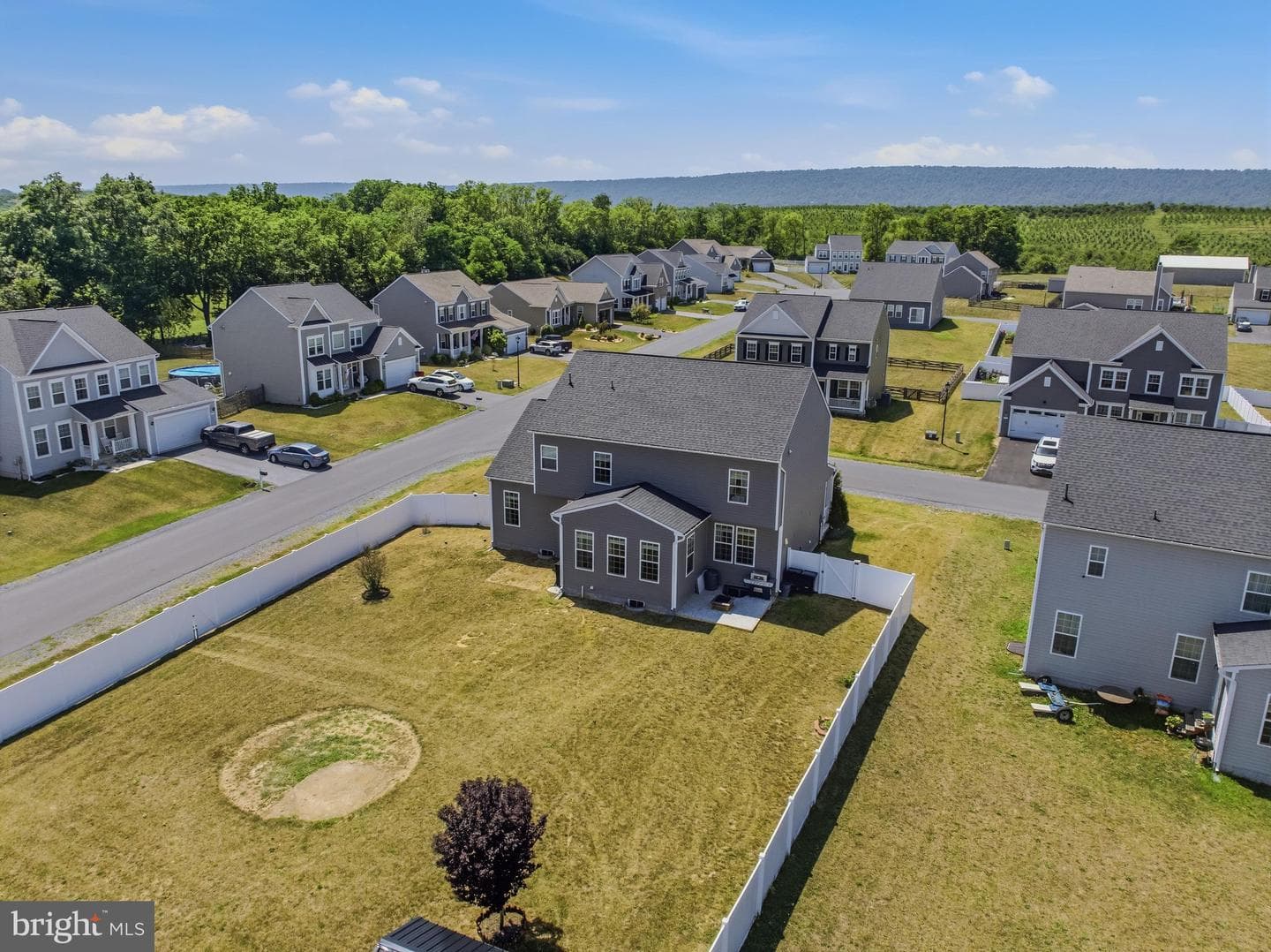 425 Lawrence Road photo 44