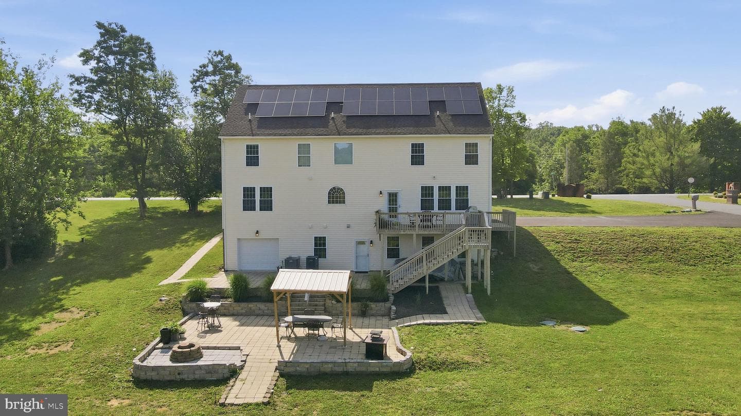 18 Treasure Drive photo 42