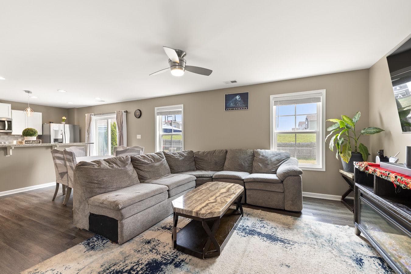 34 Faye Drive photo 4