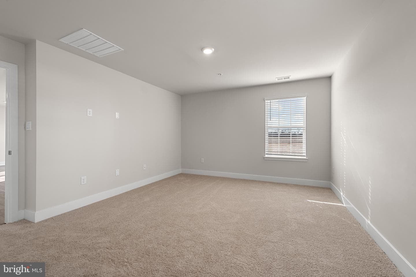 318 Orpington Drive photo 26