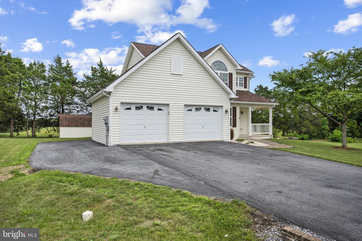 57 Hansberry Court, Inwood