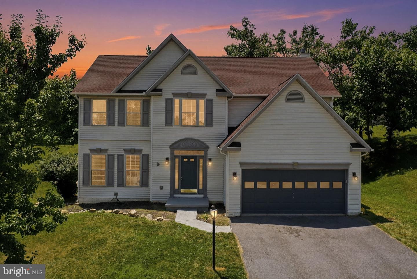 48 Lansing Ct, Falling Waters