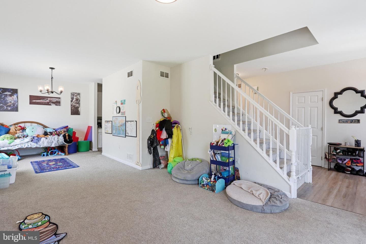 48 Lansing Ct photo 15