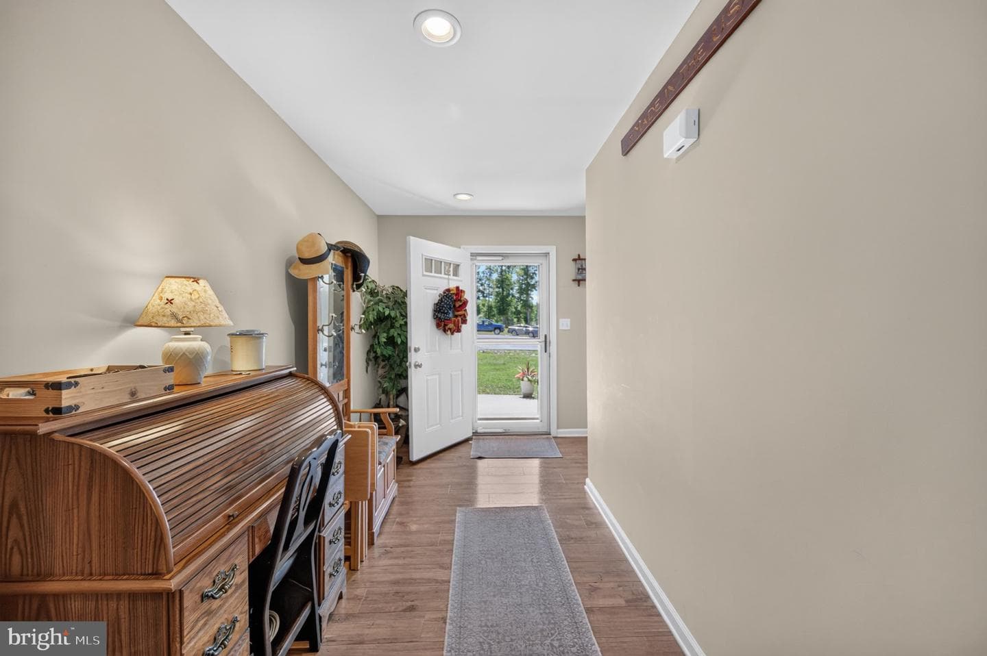 463 Executive Way photo 31