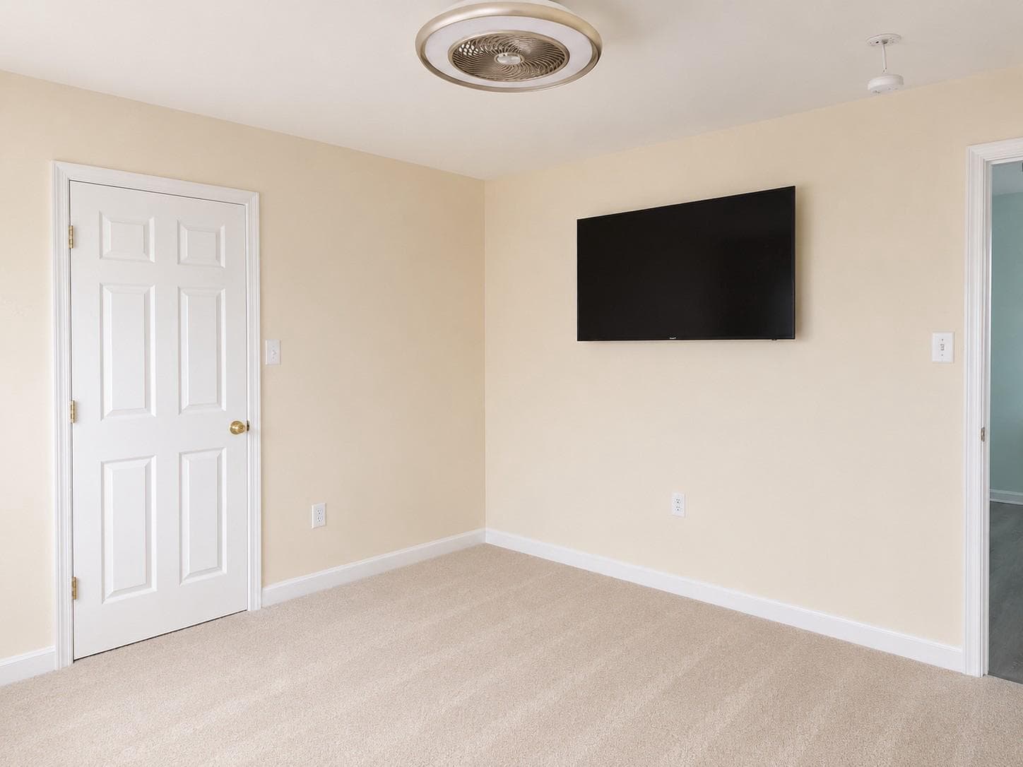 105 Seurat Lane photo 24