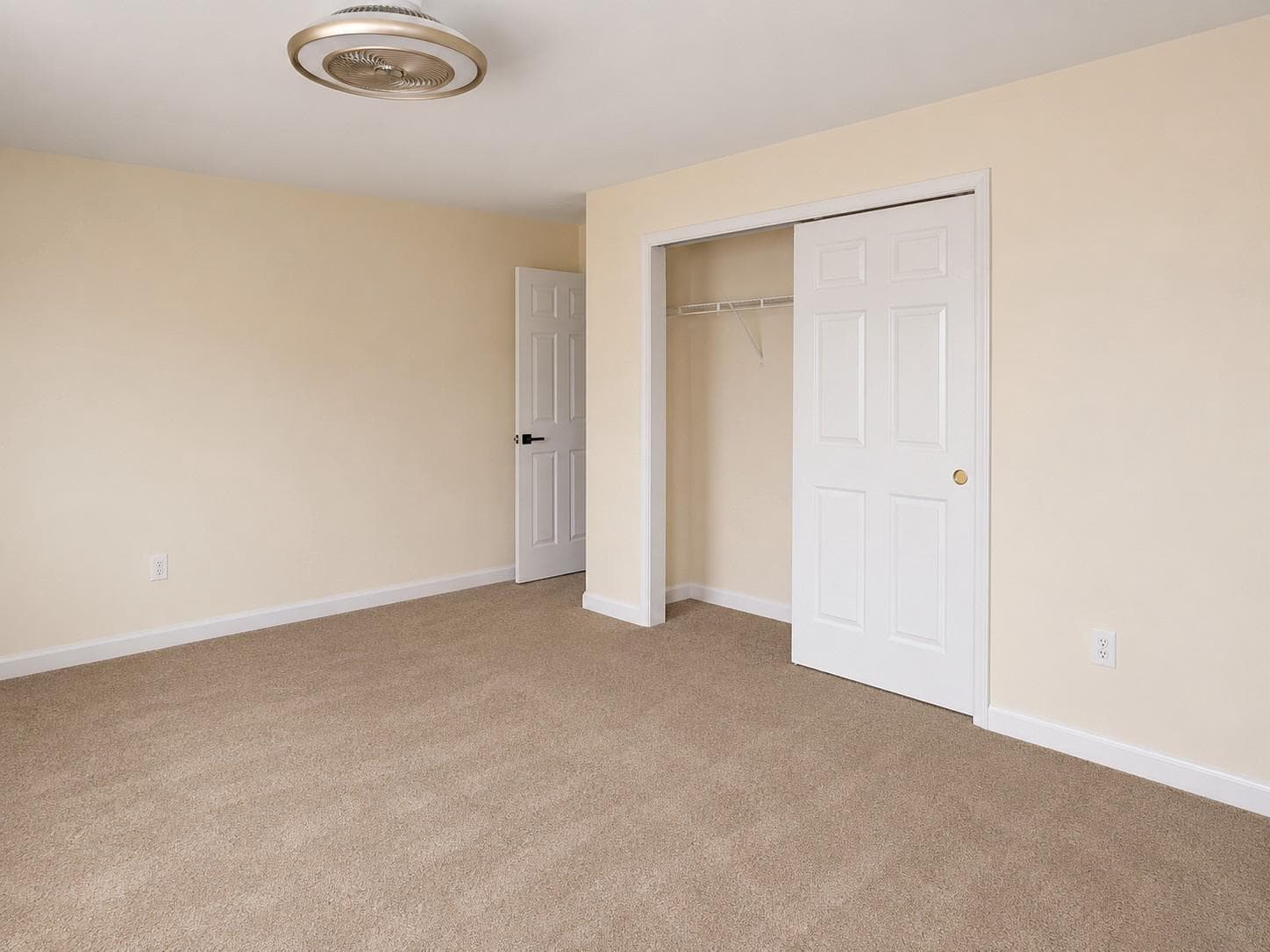 105 Seurat Lane photo 27