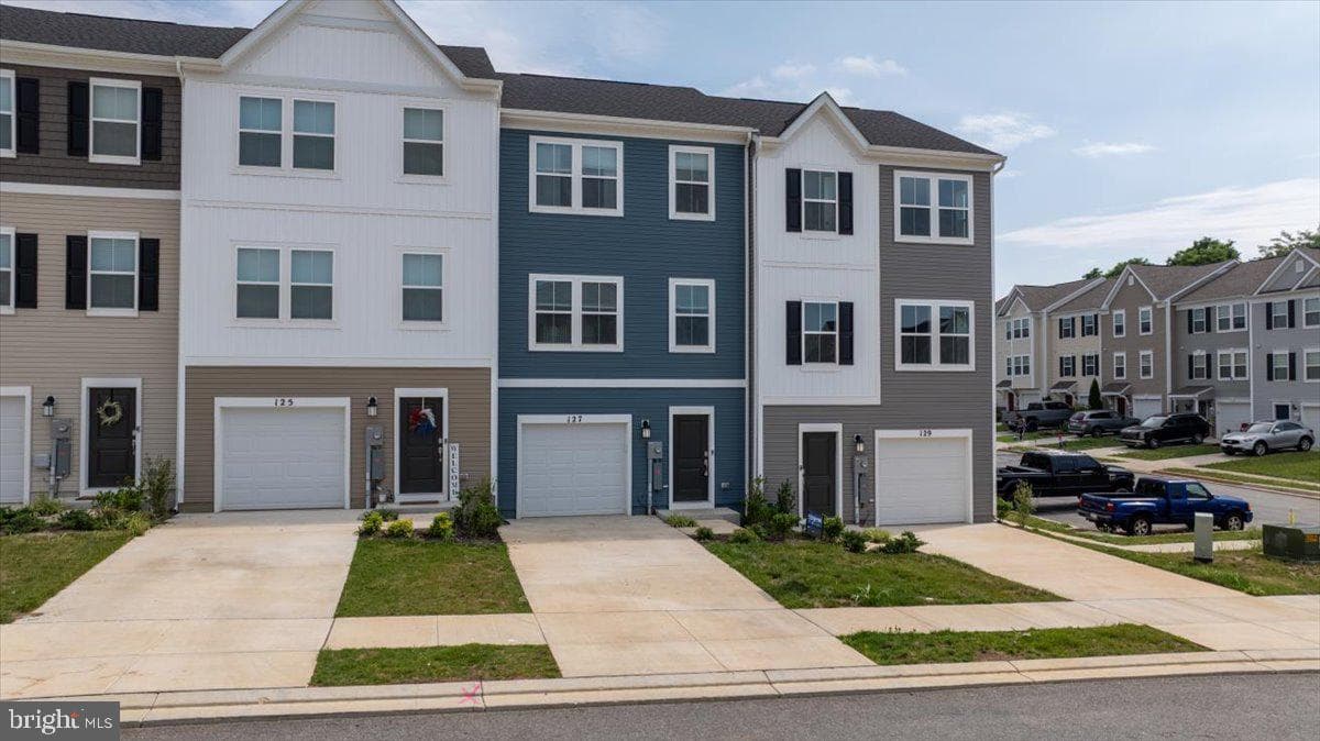 127 Brashear Ct, Martinsburg
