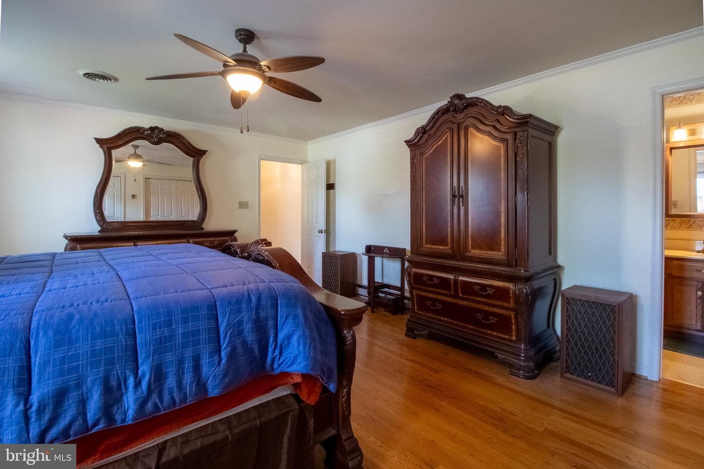 91 Meadowbrook Drive photo 32