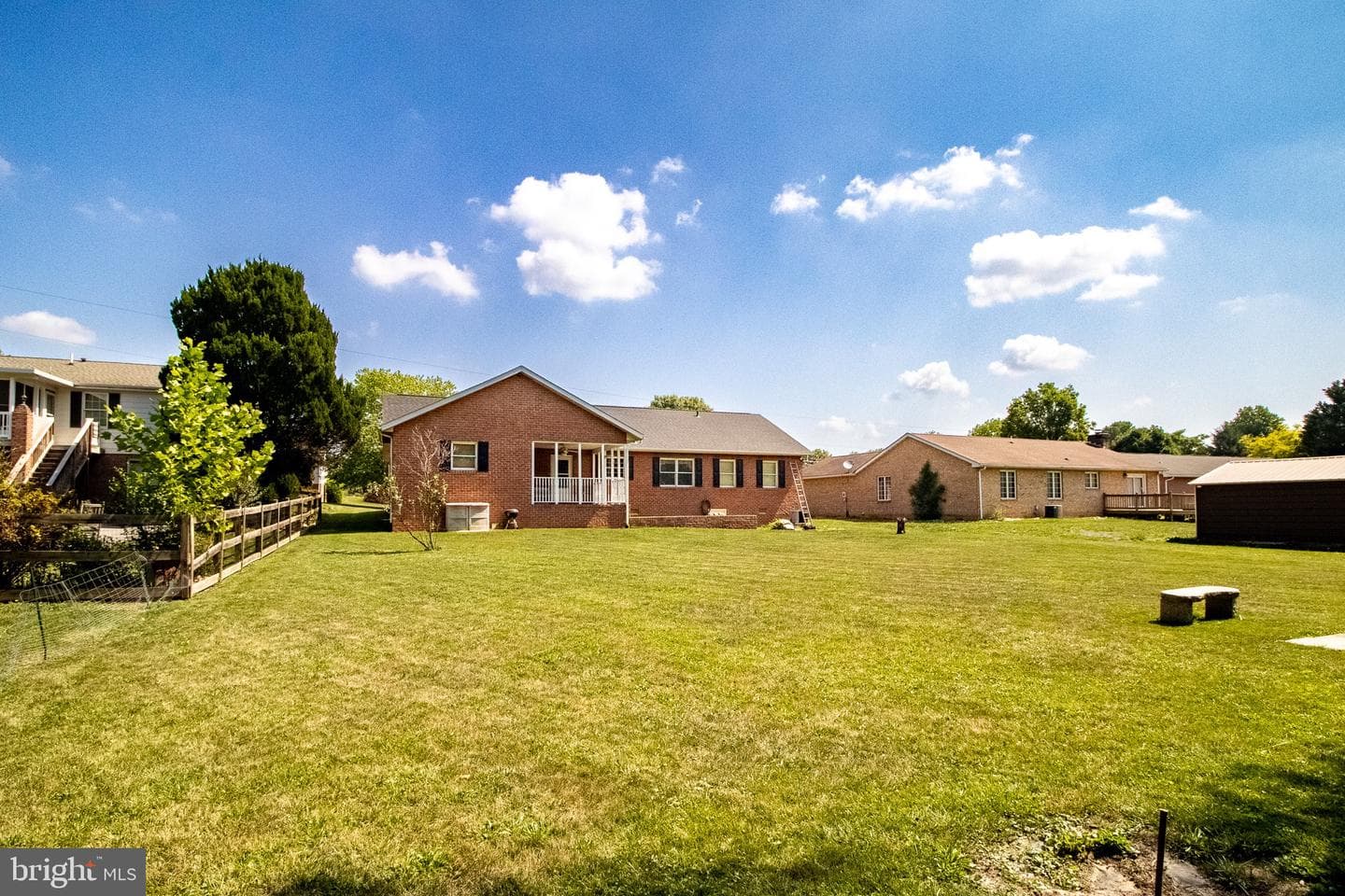 91 Meadowbrook Drive photo 49