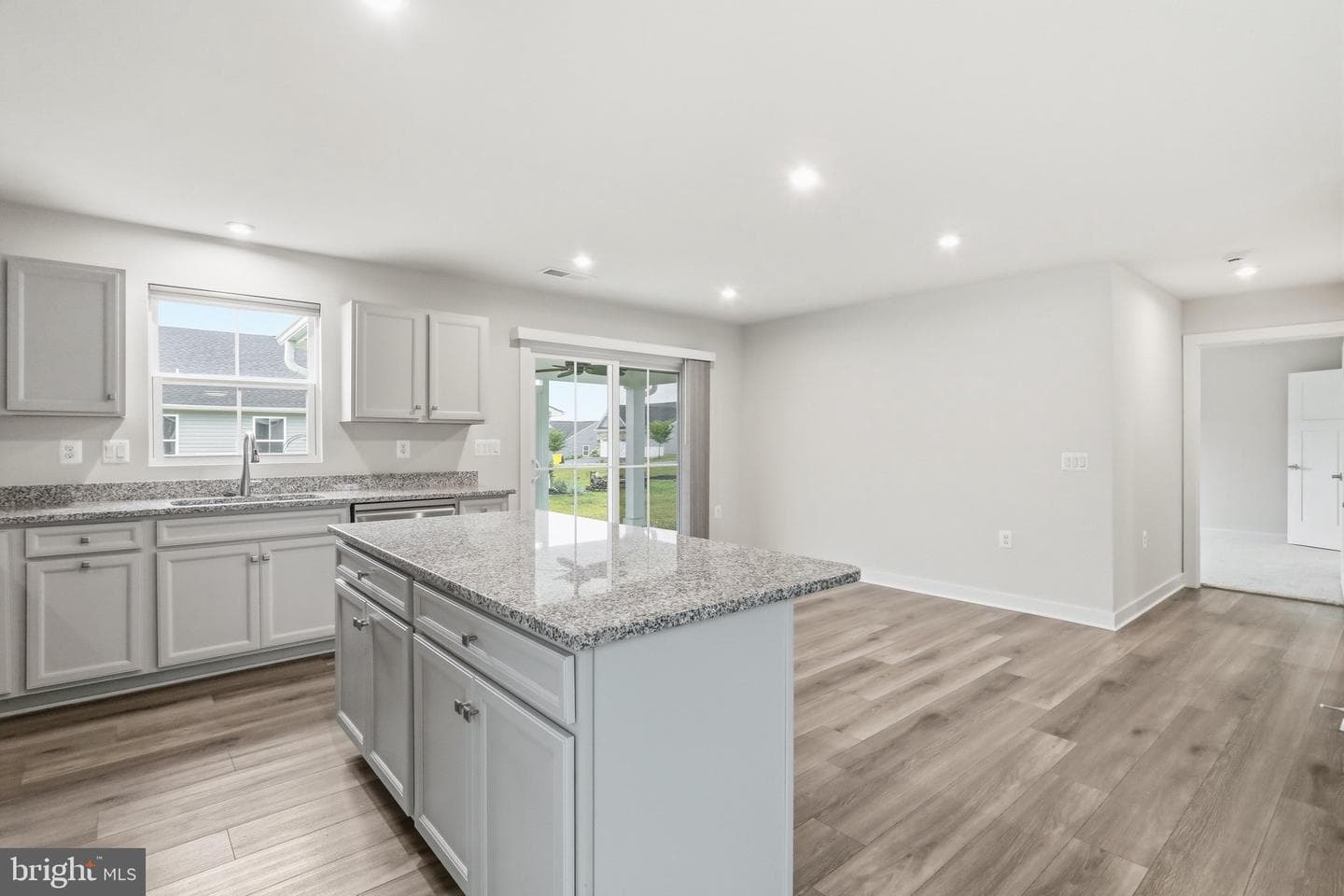 14 Wyoming Way photo 10