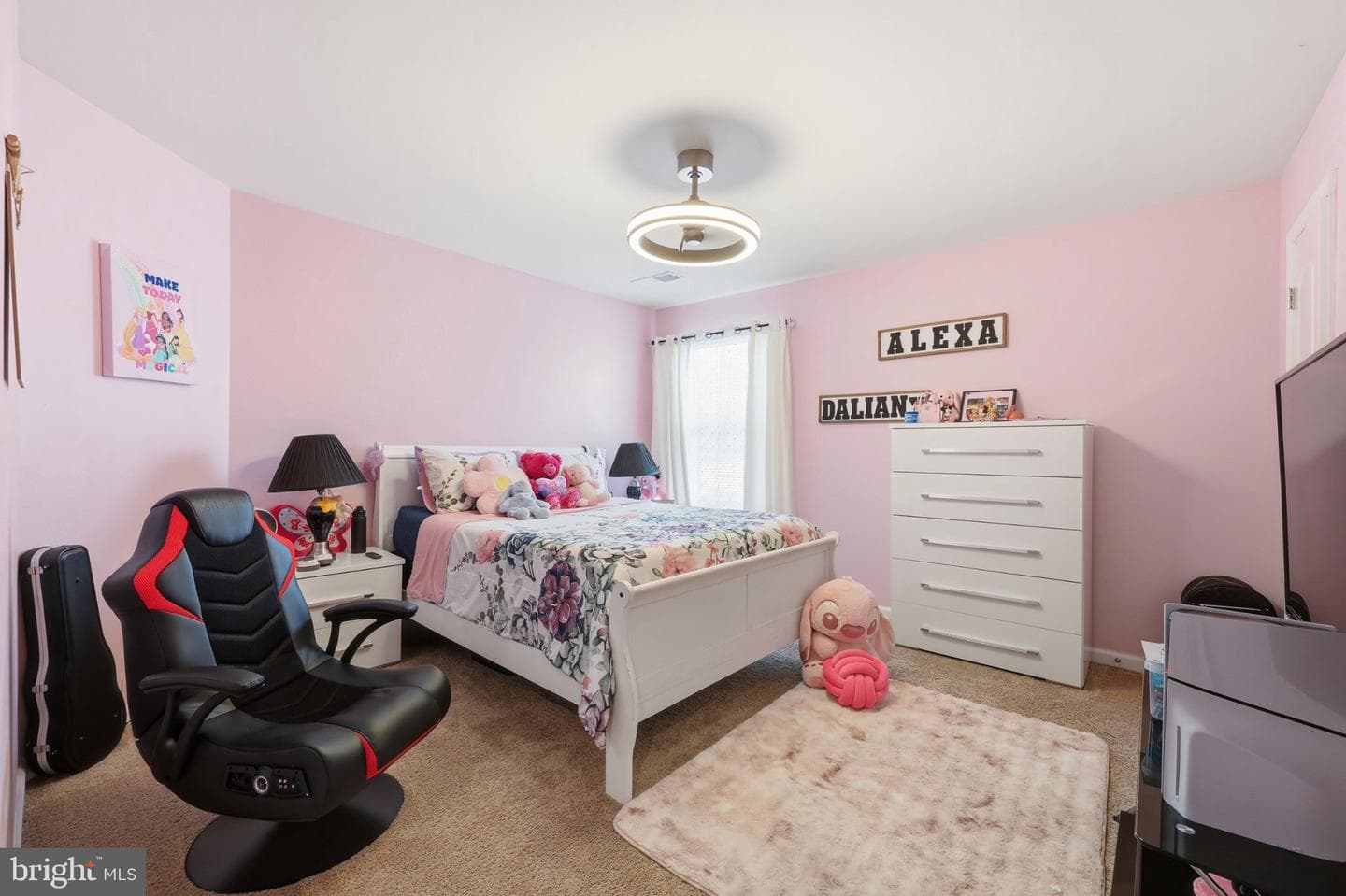 58 Sargent Lane photo 34