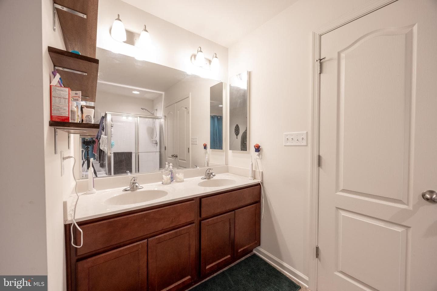 253 Twain Street photo 28