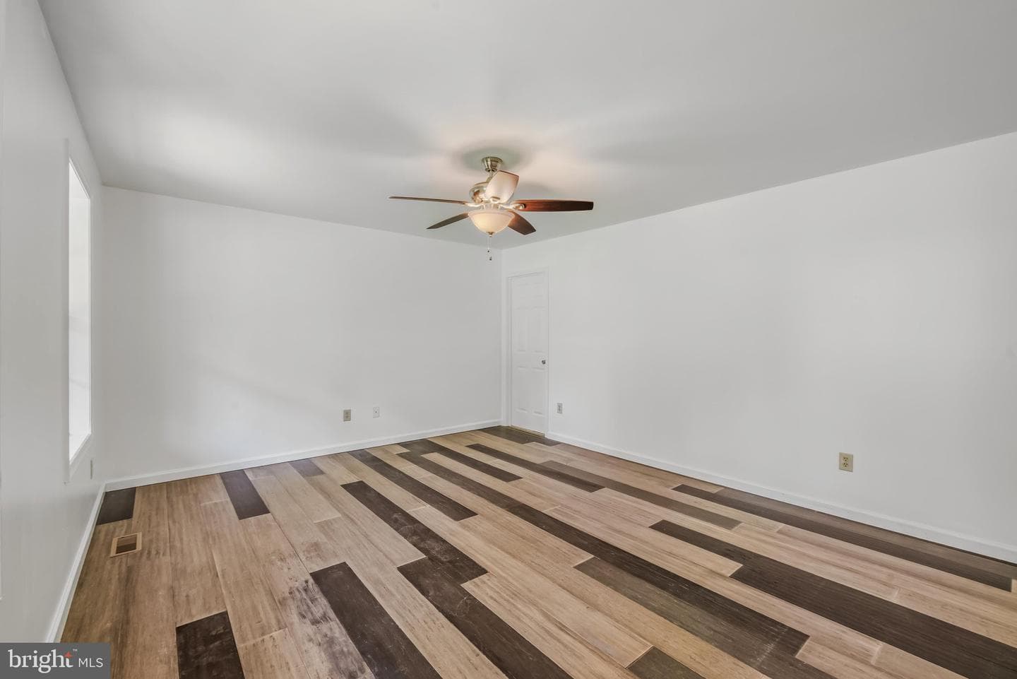 185 Tara Drive photo 7