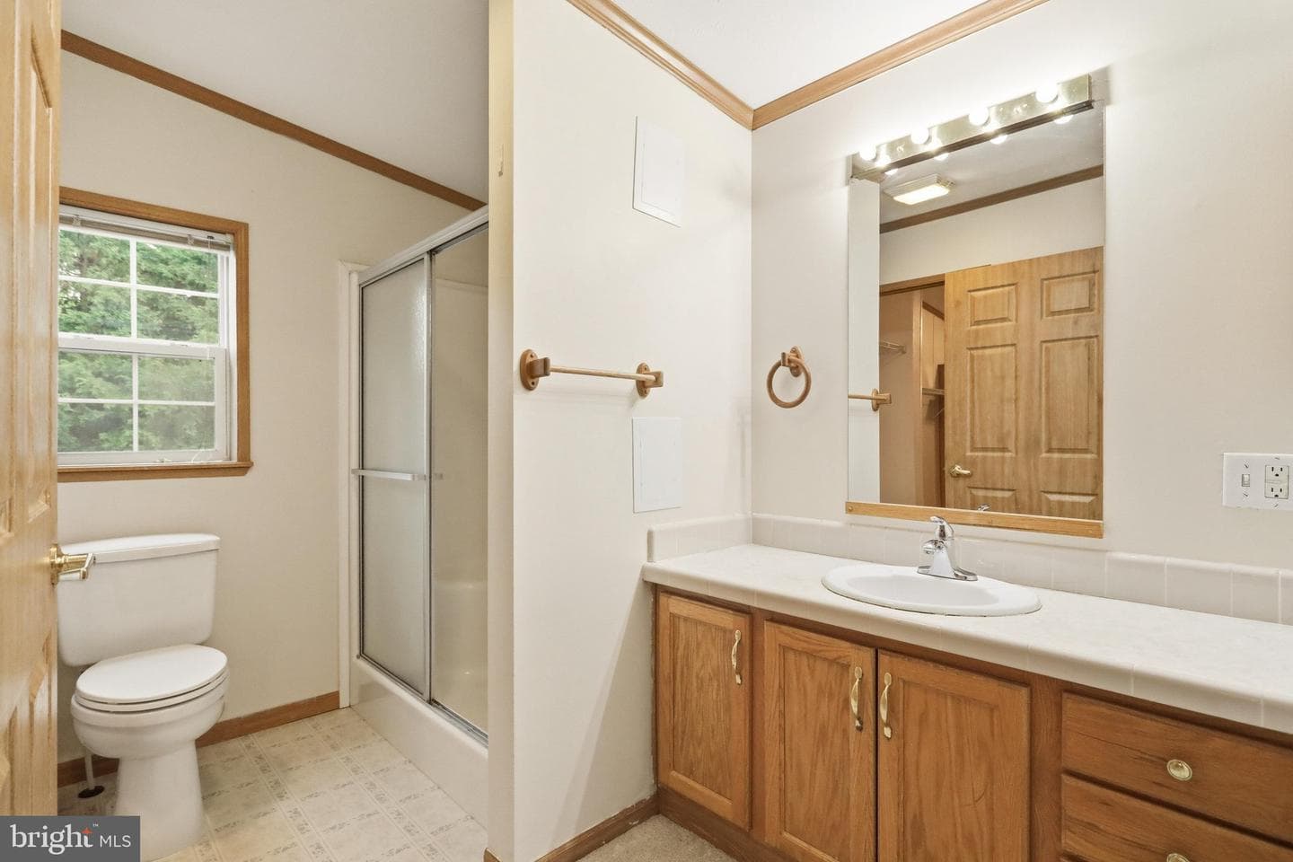 136 Snooks Lane photo 38