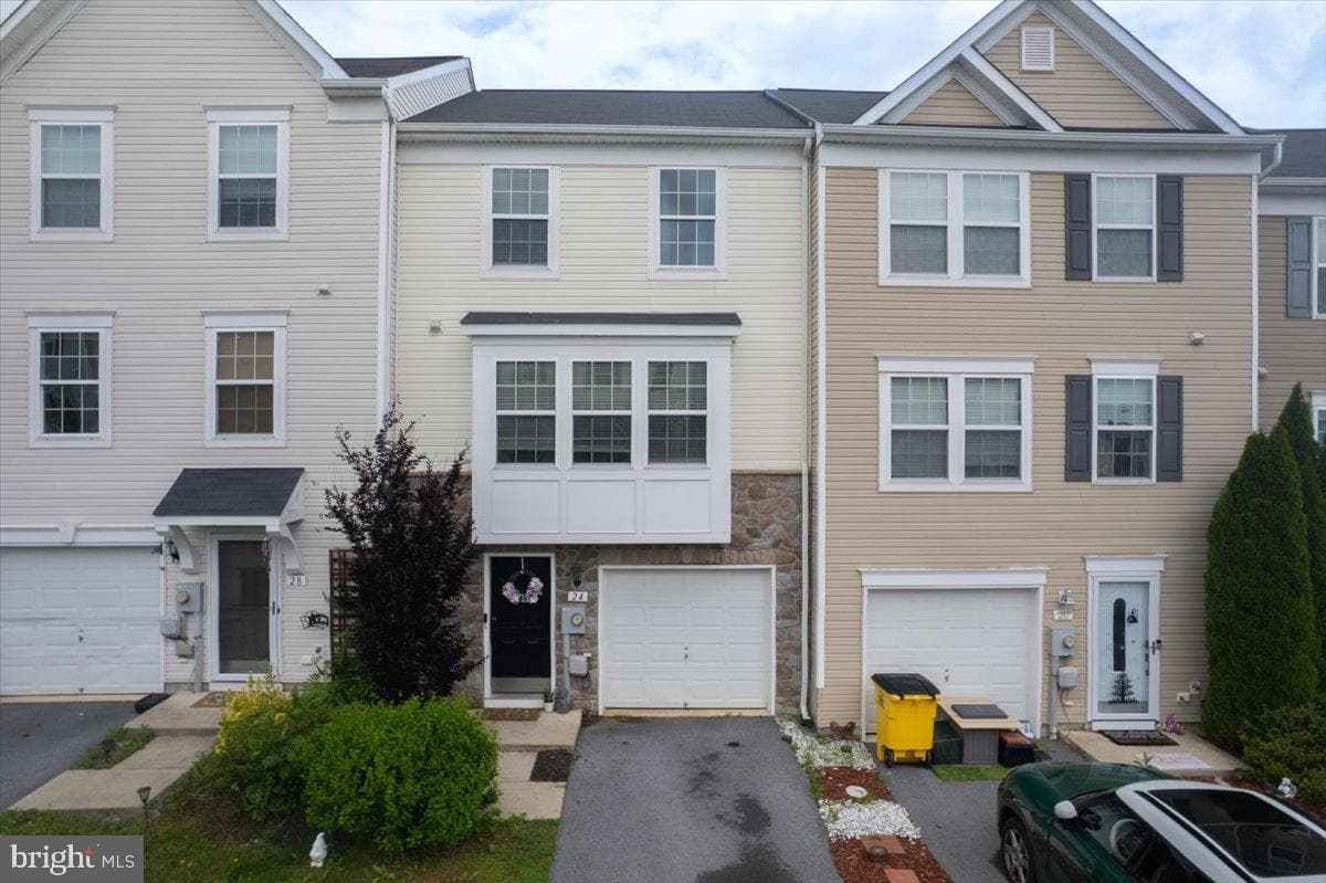 24 Ventura Way, Hedgesville