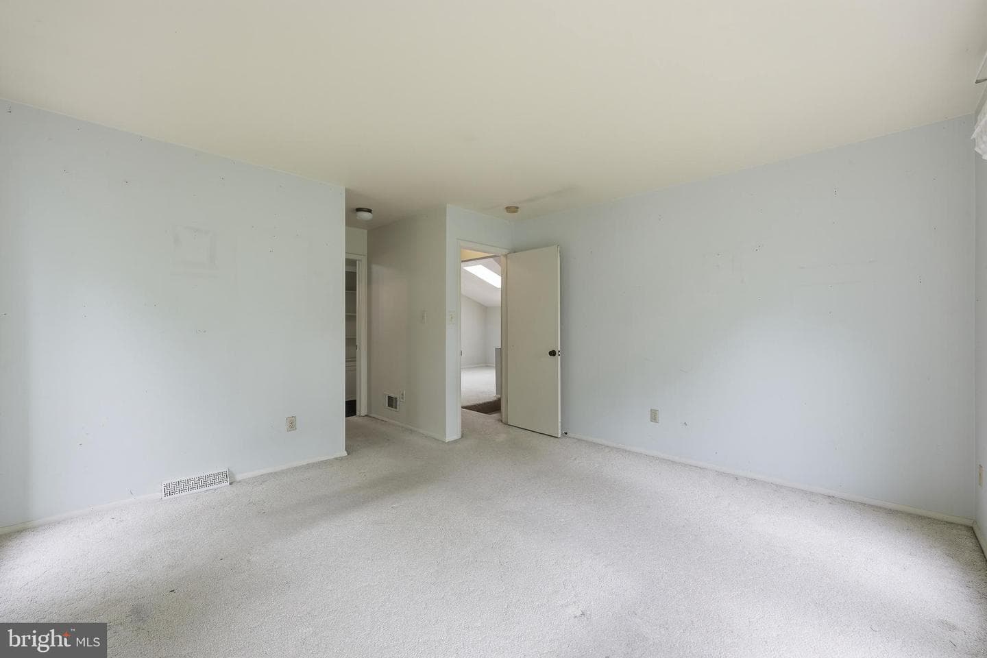 661 Panorama Drive photo 16