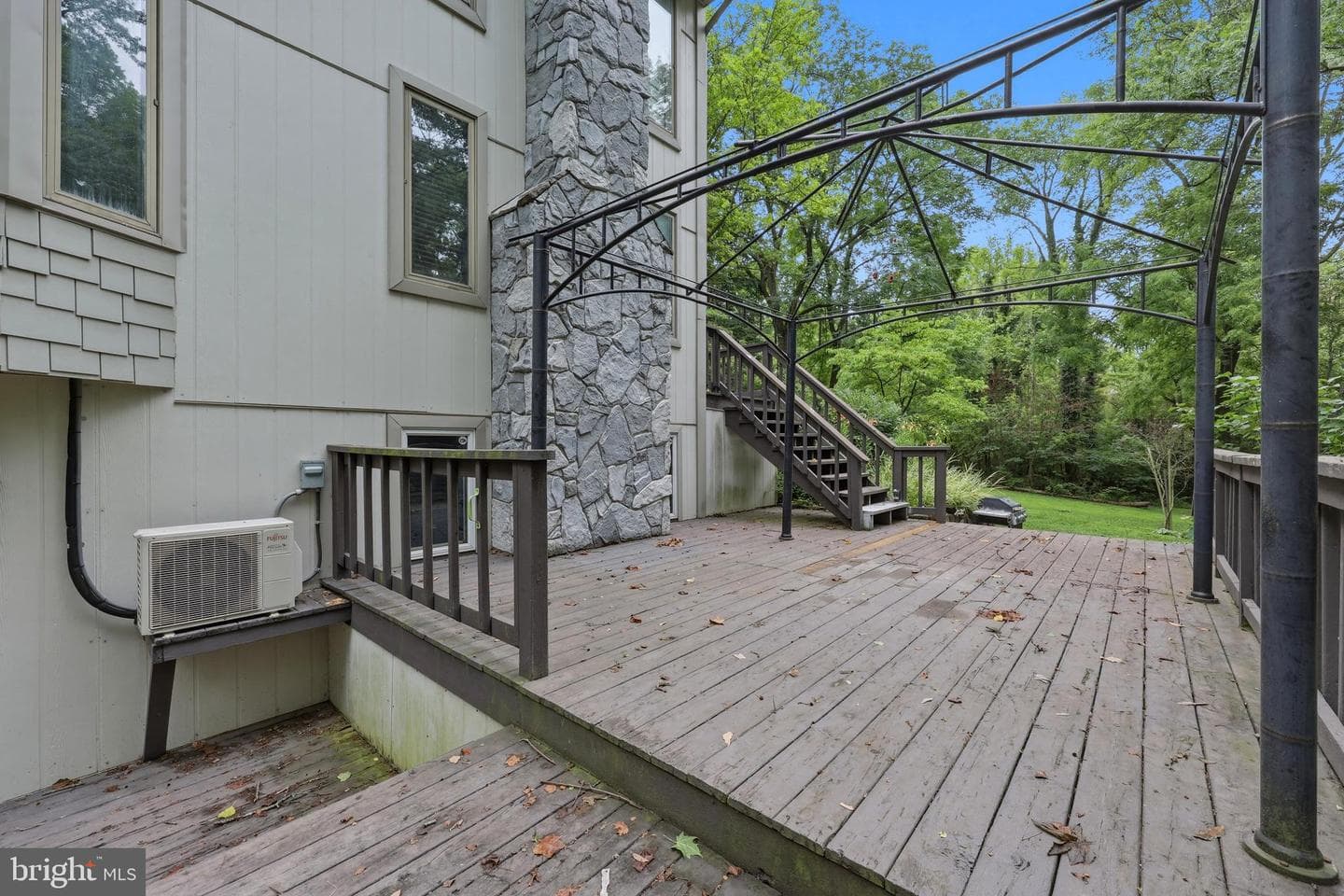 661 Panorama Drive photo 38