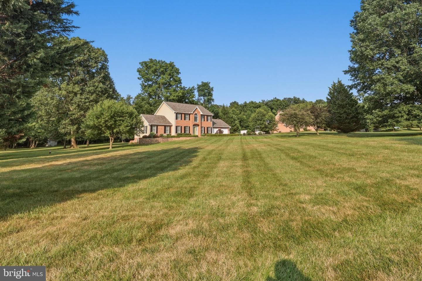 221 Hadley Drive photo 5