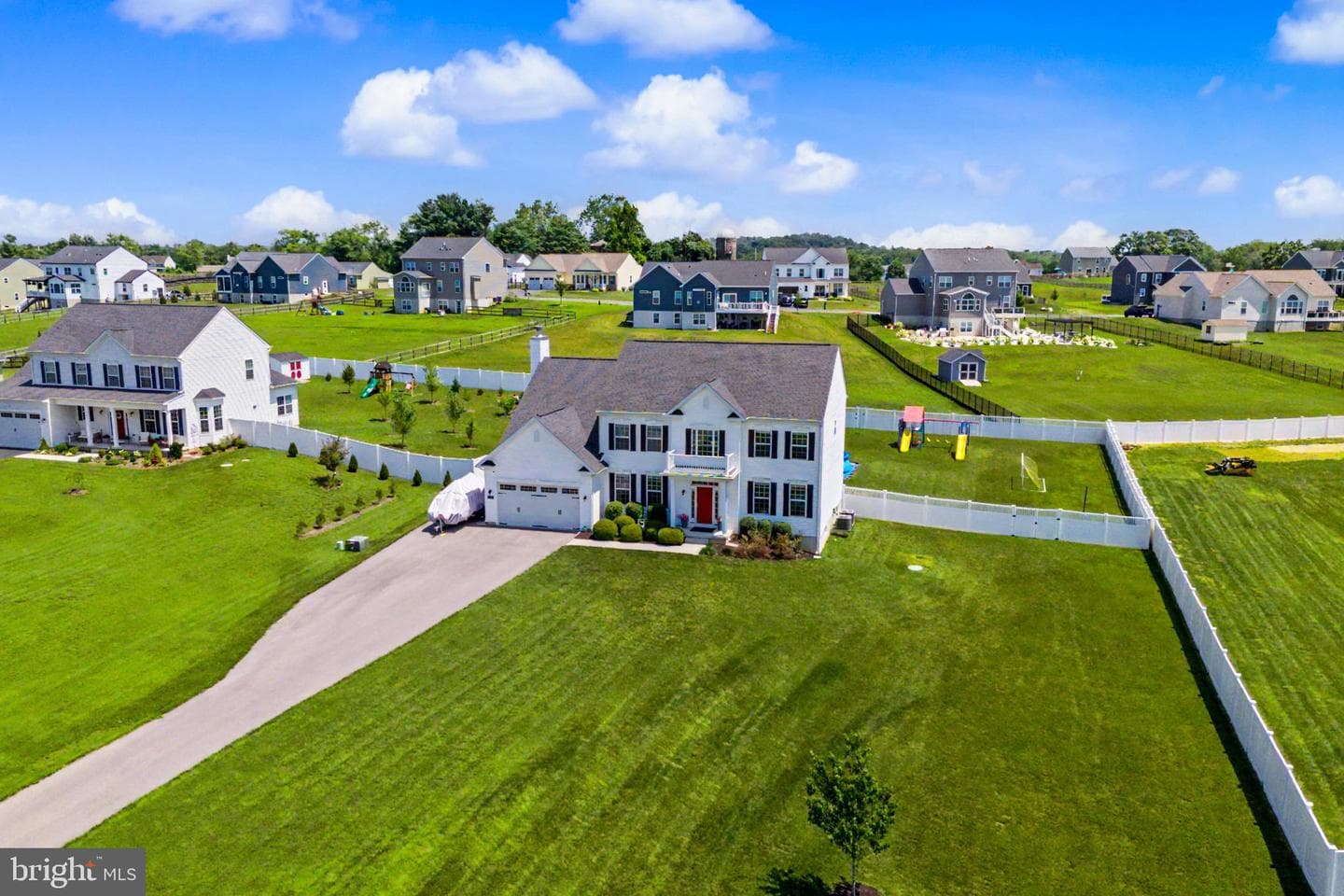 170 Chesterfield Drive photo 85