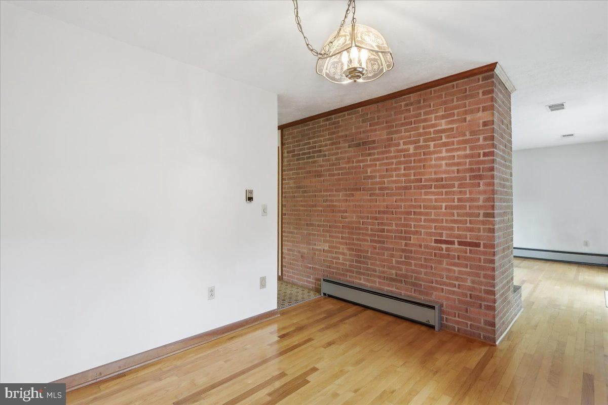 121 Belle Boyd Boulevard photo 10