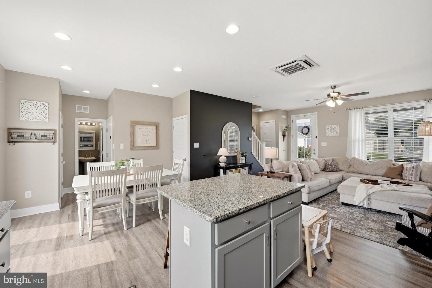 126 Kennedy Circle photo 20